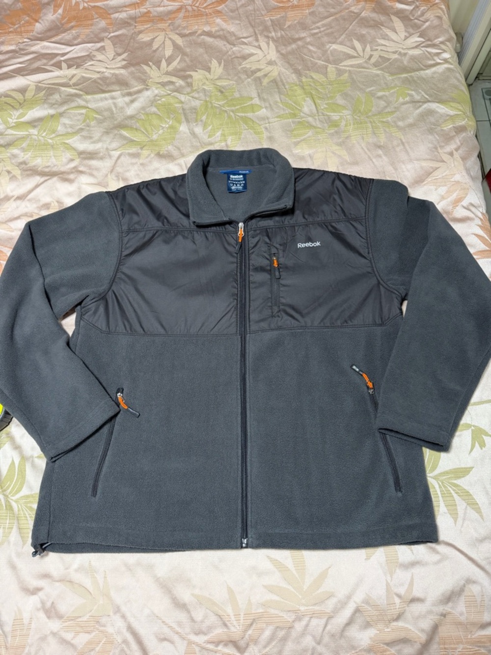 Reebok Men's Charcoal Gray Full-Zip Lightweight Fleece Jacket